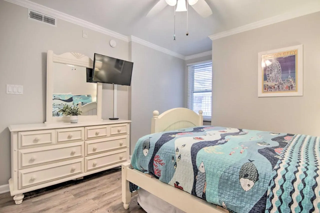 Ocean City Condo Spacious Balcony, Walk To Beach! 0*, Ocean City United States